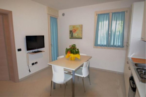 Bright apartment surrounded by greenery - Beahost Rosolina Mare